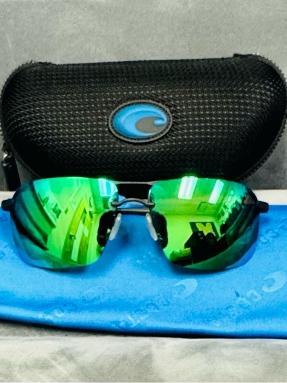 Costa Skimmers Green Mirrored Rimless Sport Sunglasses -Like New - No Scratches